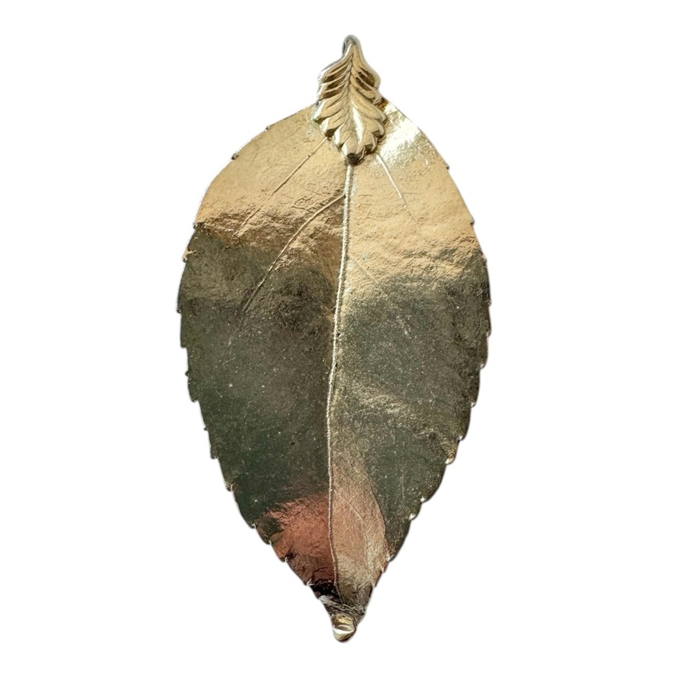 Vintage Gold-Dipped Leaf Pendant - image 1